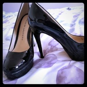 NWT Black Chinese Laundry Platform Heels